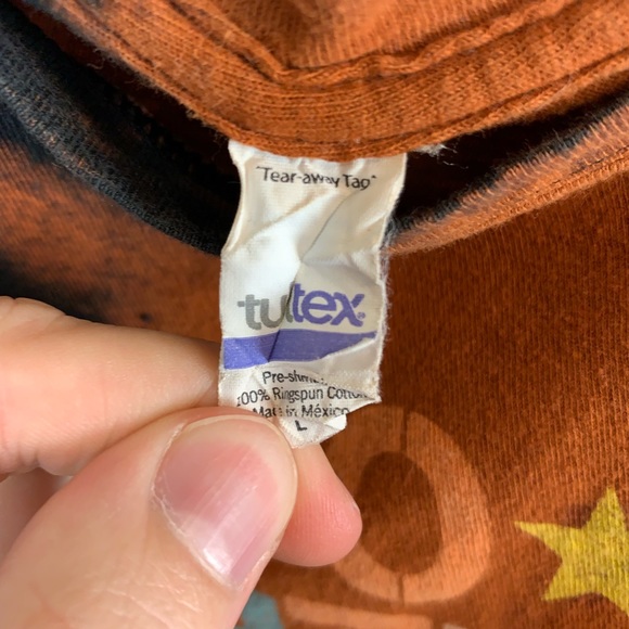 FOO FIGHTERS bleached crop top - Picture 2 of 3